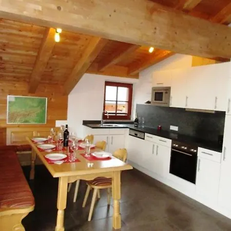 Duxeranger B 11 كريمل